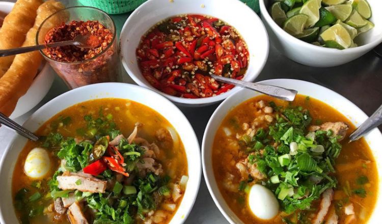Cháo chờ Nam Ô