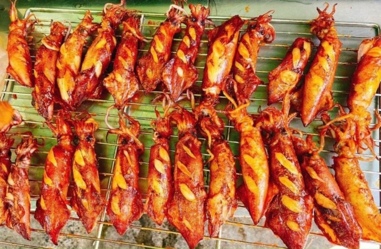 Mực trứng nướng