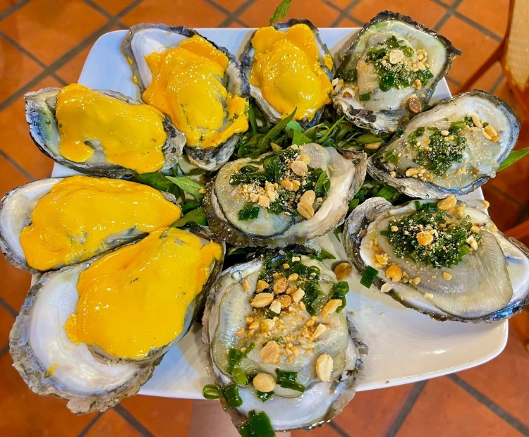 Hàu nướng phô mai, mỡ hành