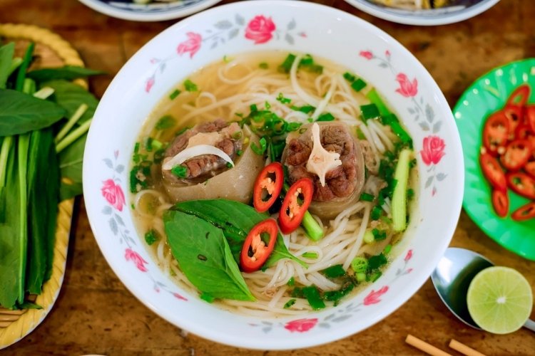 Phở bò viên