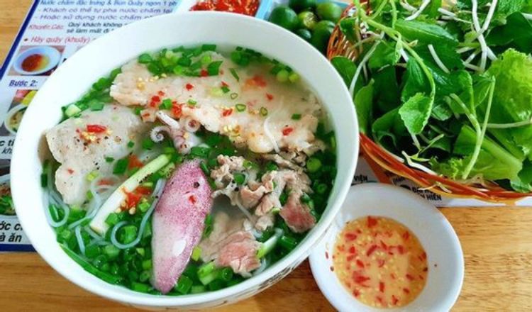 Bún quậy