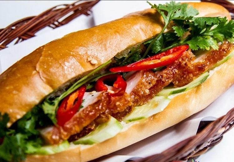 Bánh mì heo quay