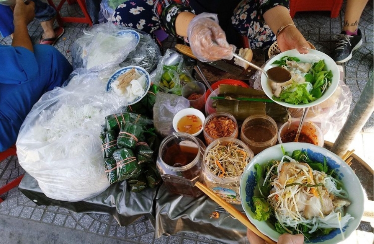 Bún mắm nêm