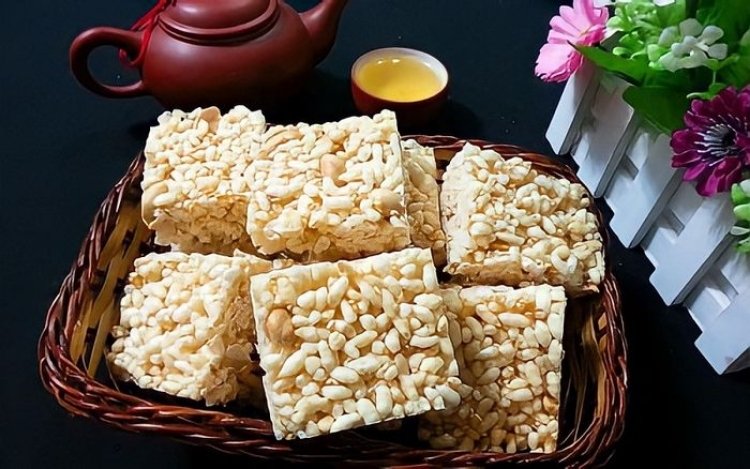 Cốm nếp Phong Hậu