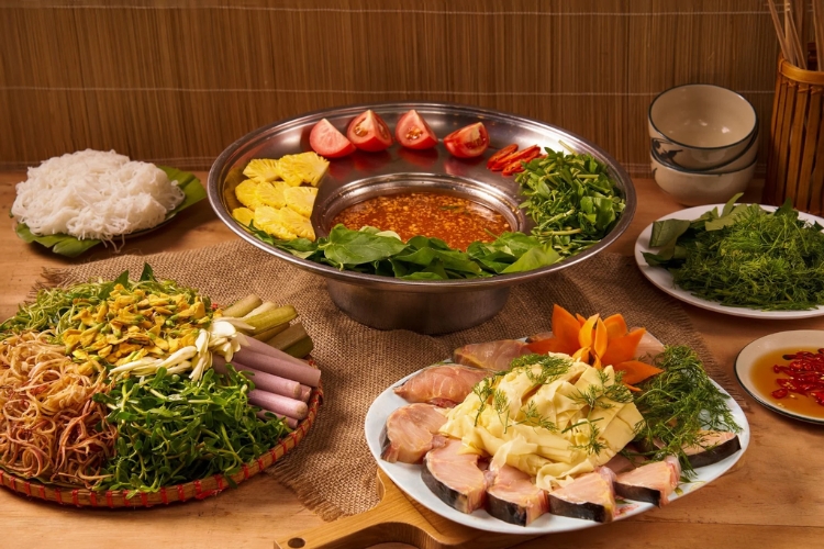 Lẩu cá tầm