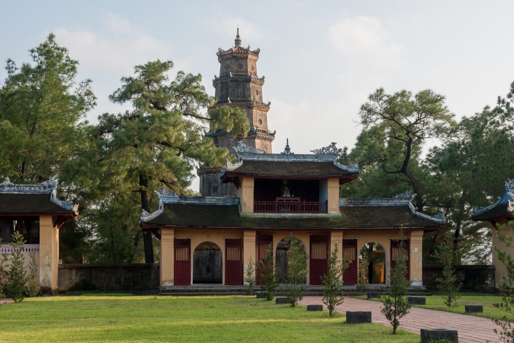 Chùa Thiên Mụ