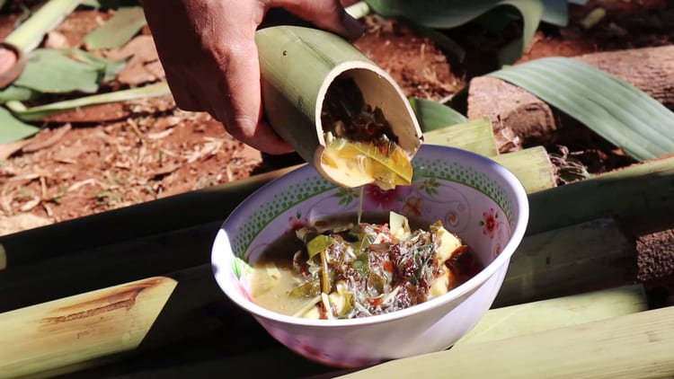Canh thụt