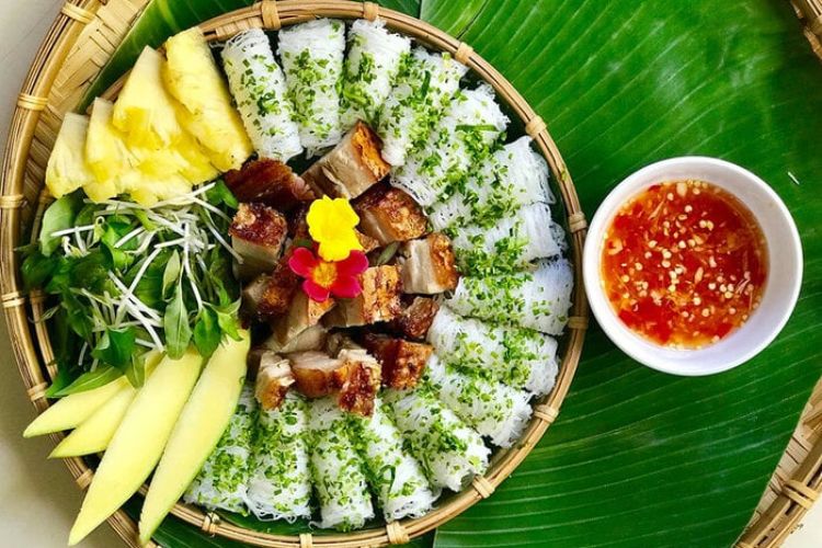 Bánh hỏi heo quay Phong Điền
