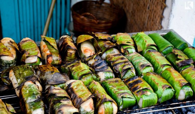 Chuối nếp nướng