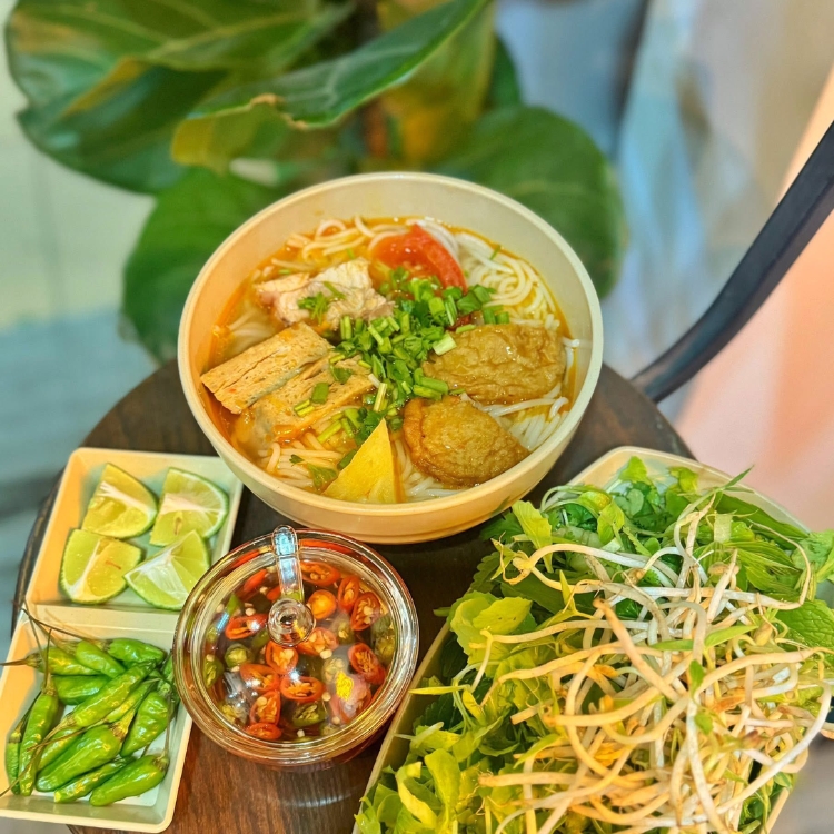 Bún chả cá