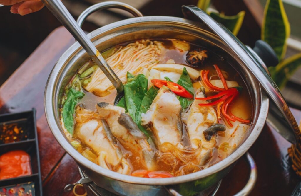 Lẩu cá tầm