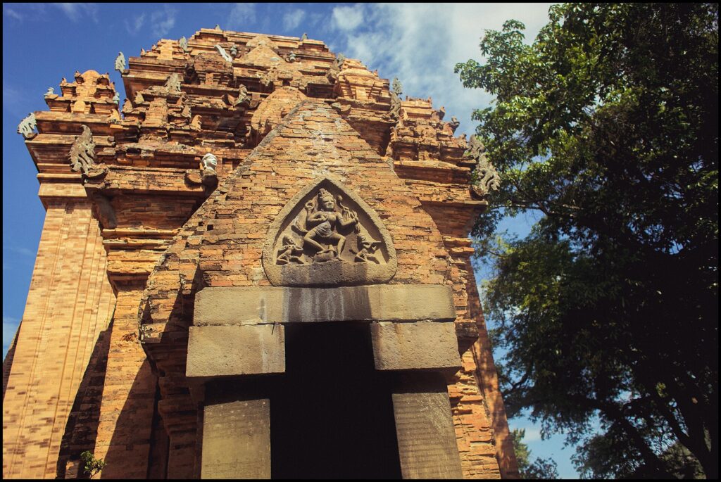 Tháp Bà Ponagar