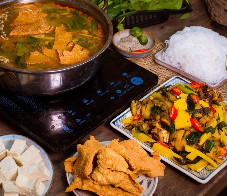 Lẩu ếch Sáu Hiếu